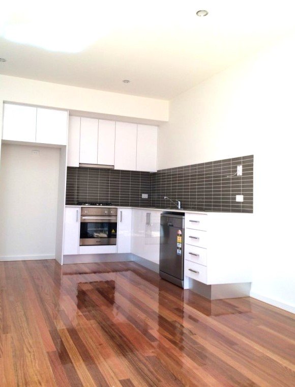 Property Gallery Thumbnail 4