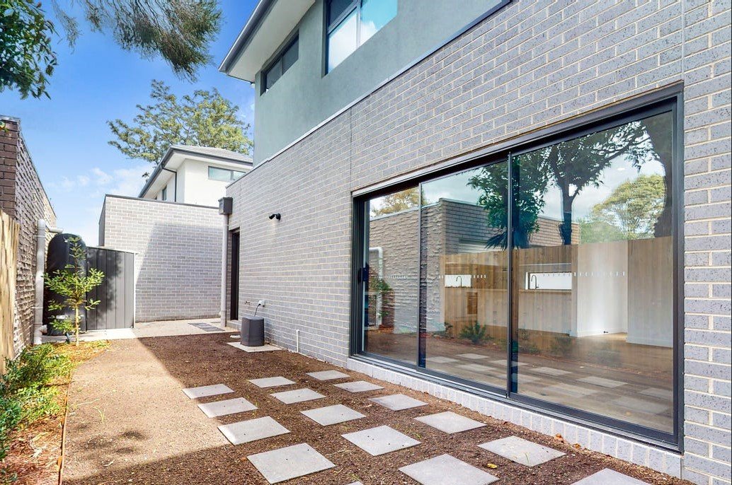1 / 64 Armstrong Road SEAFORD
