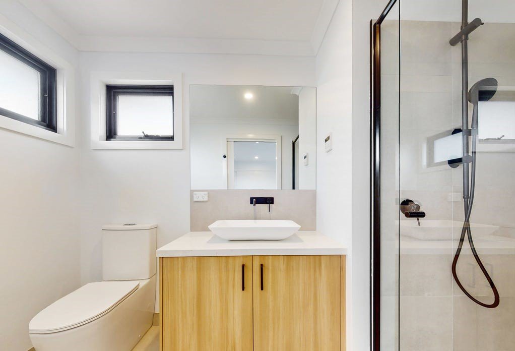 1 / 64 Armstrong Road SEAFORD