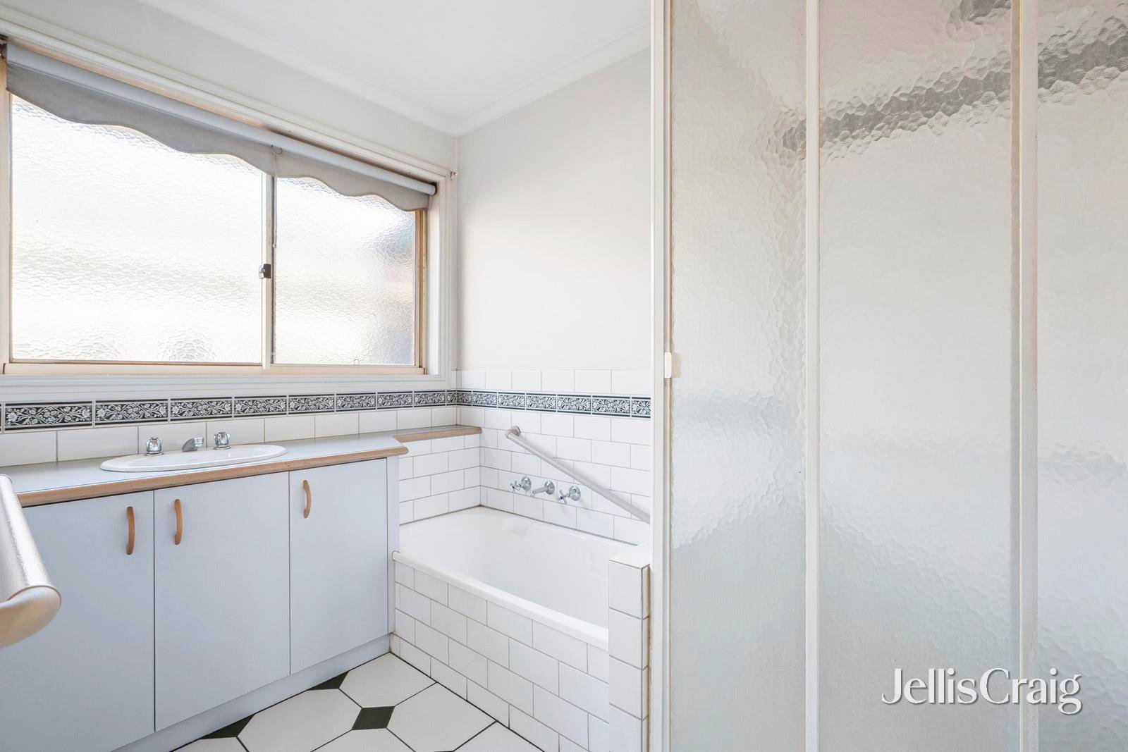 1/64 Foster Street, South&nbsp;Geelong image 6