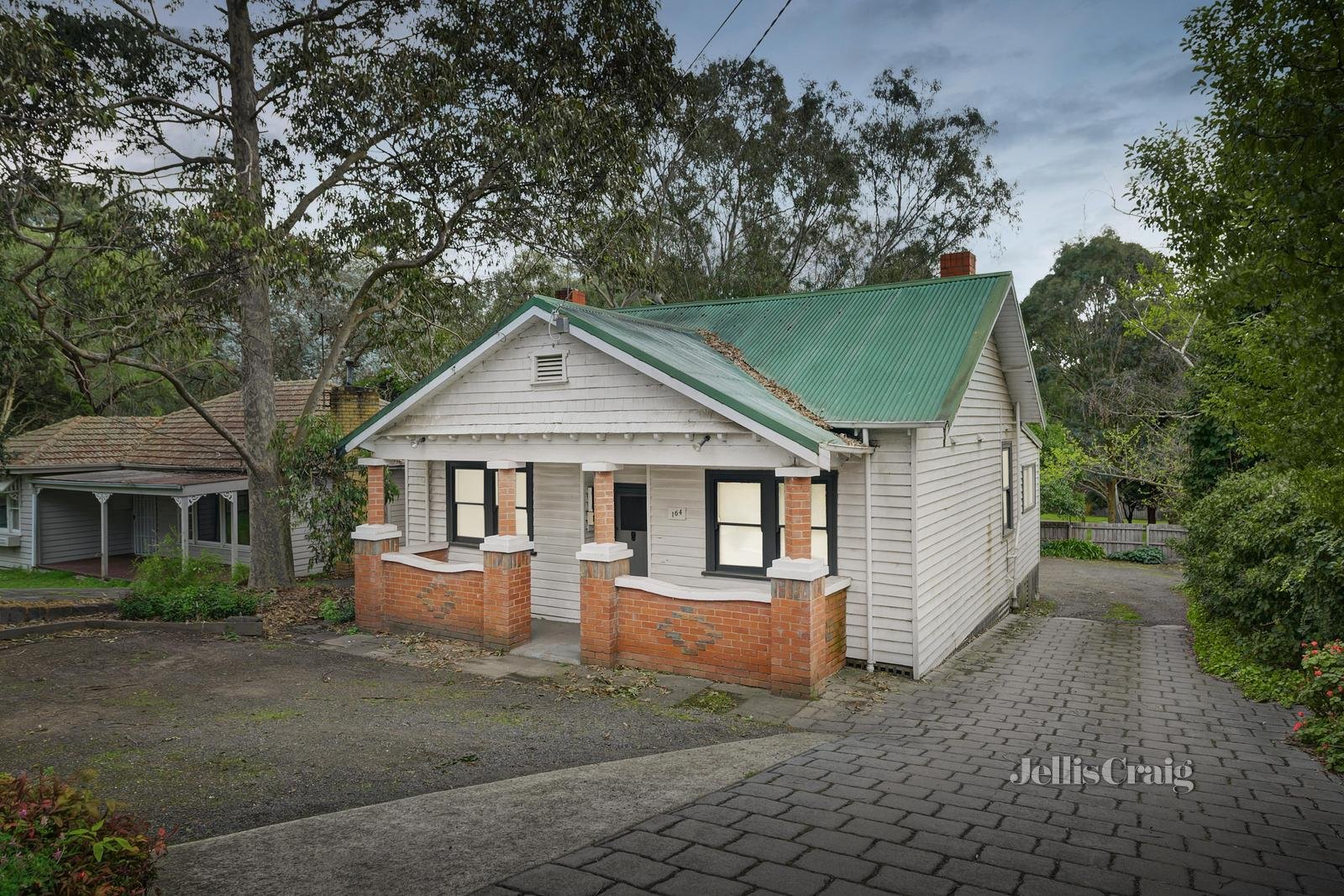 164 Grimshaw Street, Greensborough image 1