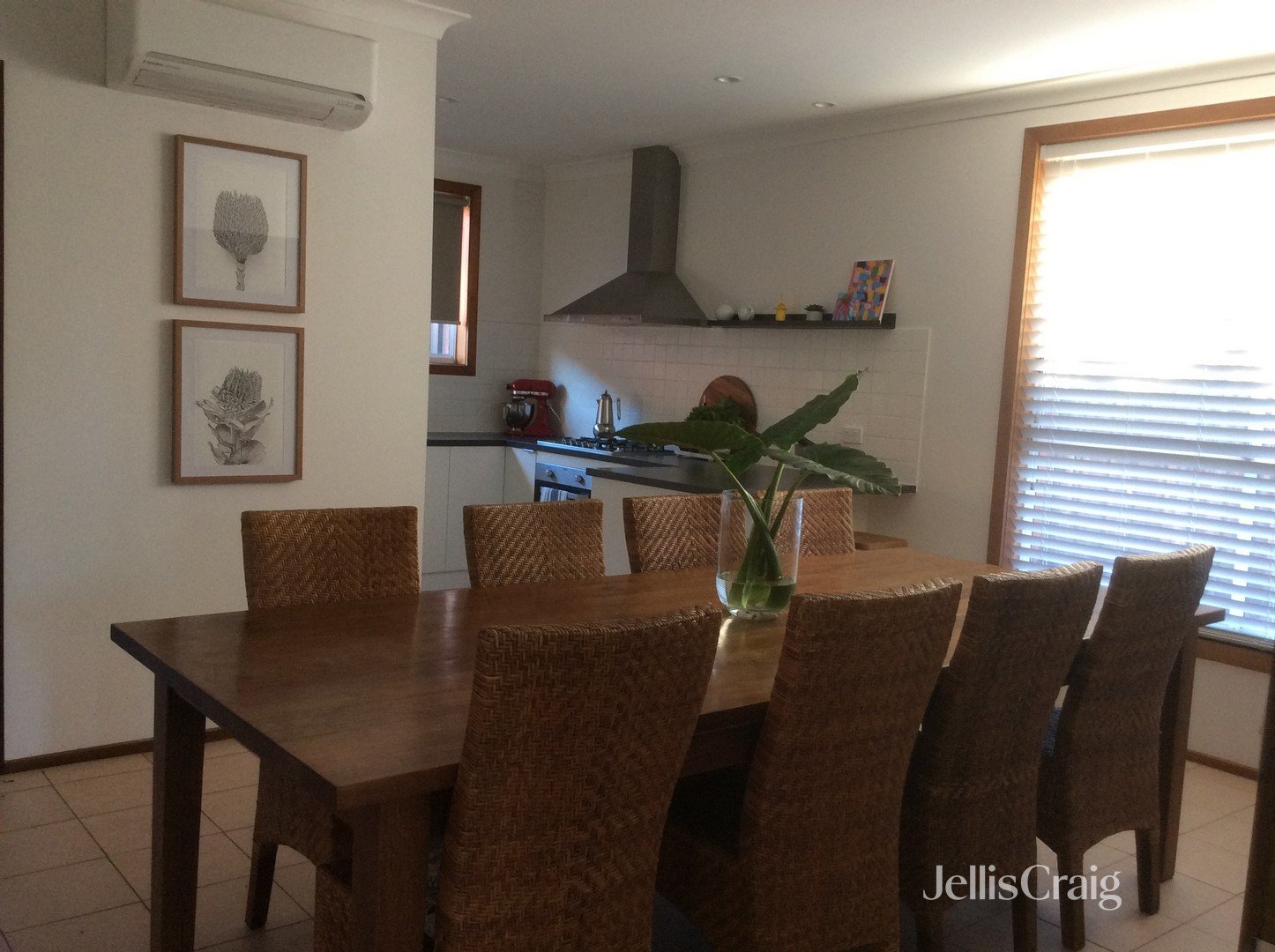 1/64 Moore Street, Coburg image 4