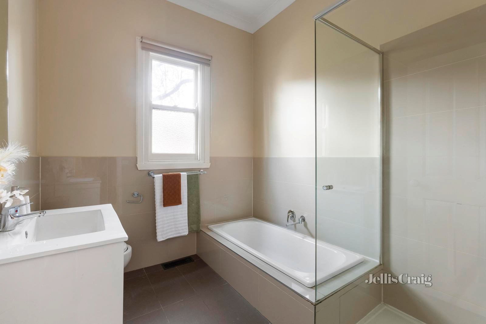 164 Nicholson Street, Coburg image 4