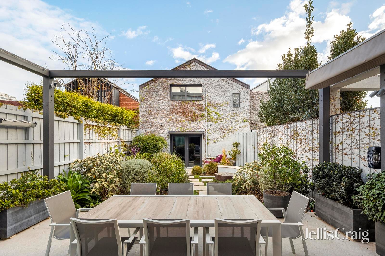 164 Page Street, Middle Park image 7
