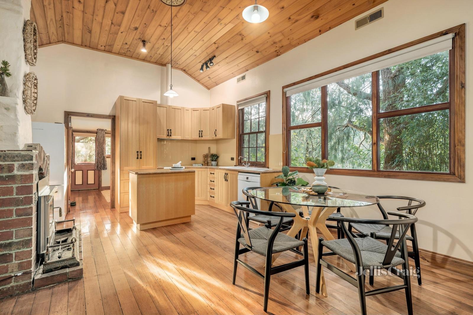 164 Research Warrandyte Road, North&nbsp;Warrandyte image 2