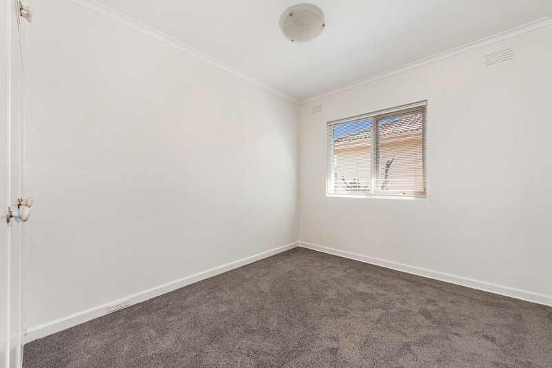 16 / 4 Rosedale Avenue GLEN HUNTLY, VIC 3163
