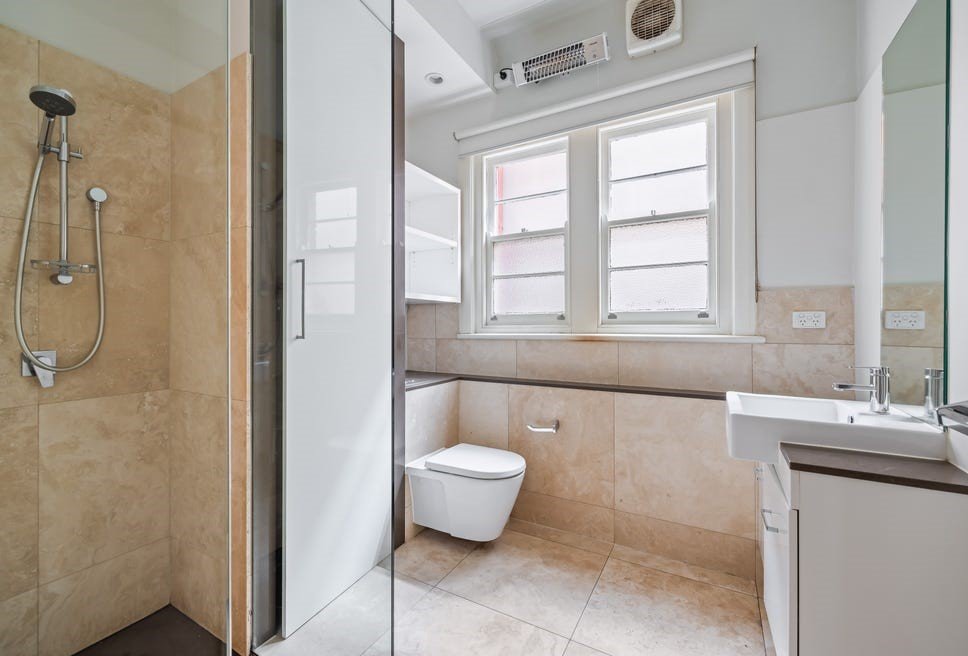 1/64 Victoria Avenue, Albert Park image 6