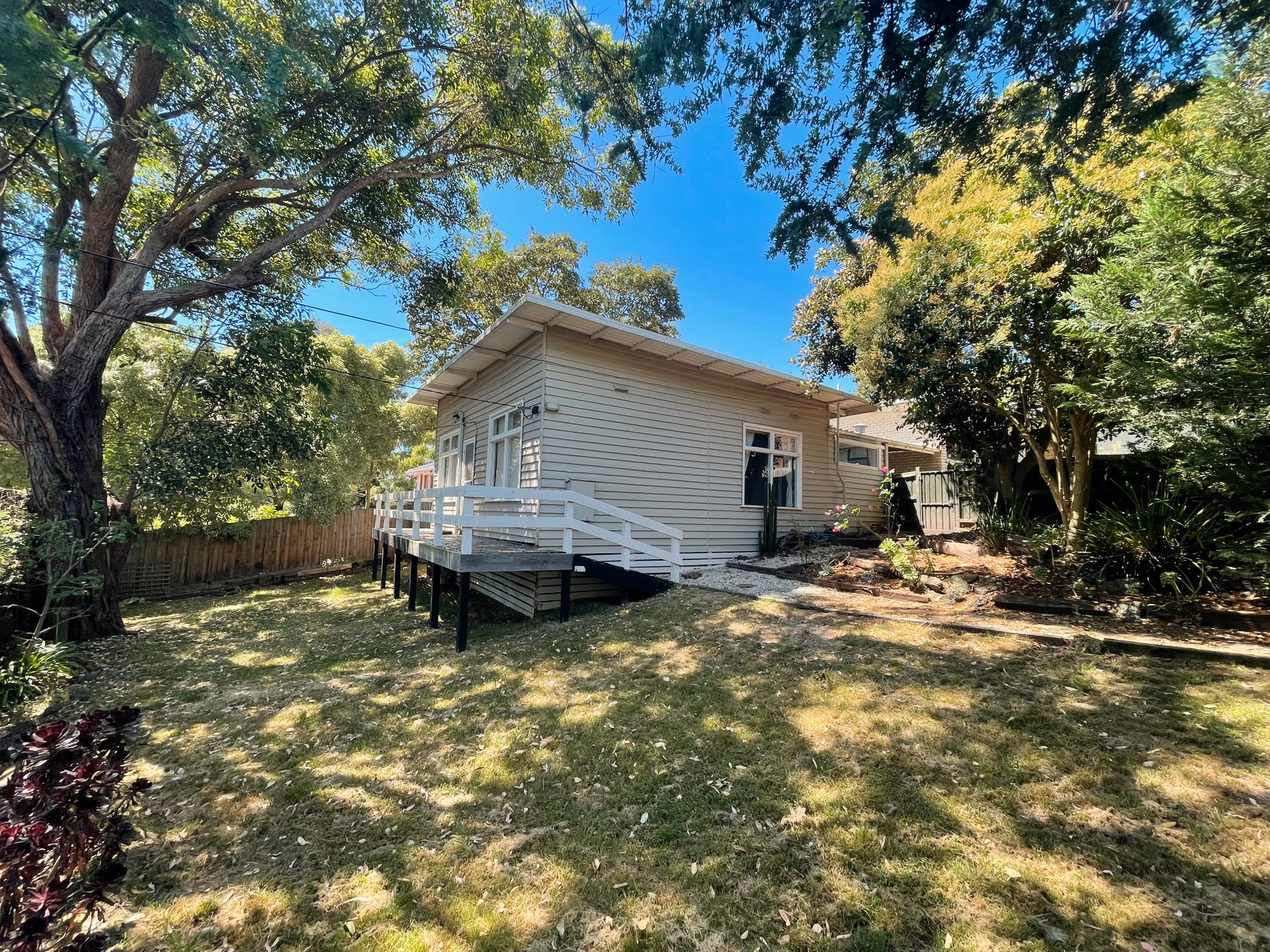 1/64 Wattle Valley Road, Mitcham image 1