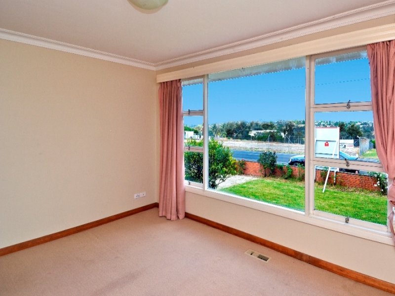 164 West Fyans Street, Newtown image 5