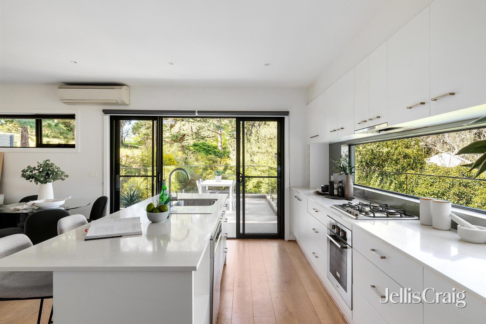 16/40 Rosanna Road, Heidelberg image 1
