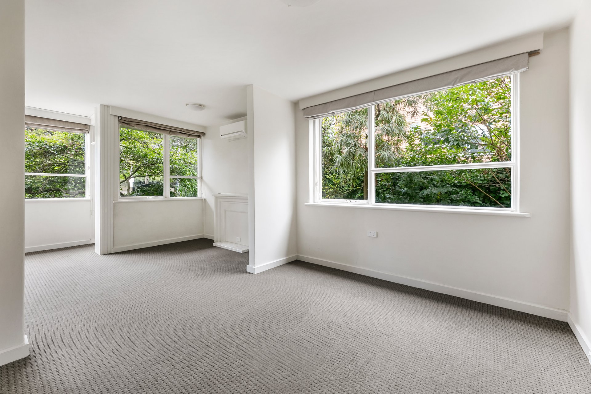 Property Gallery Thumbnail 2