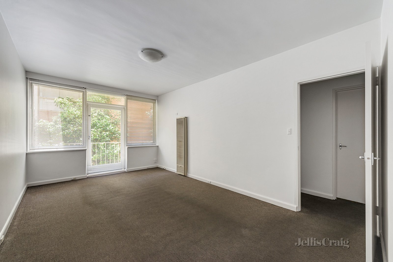 16/425 Toorak Road, Toorak image 2