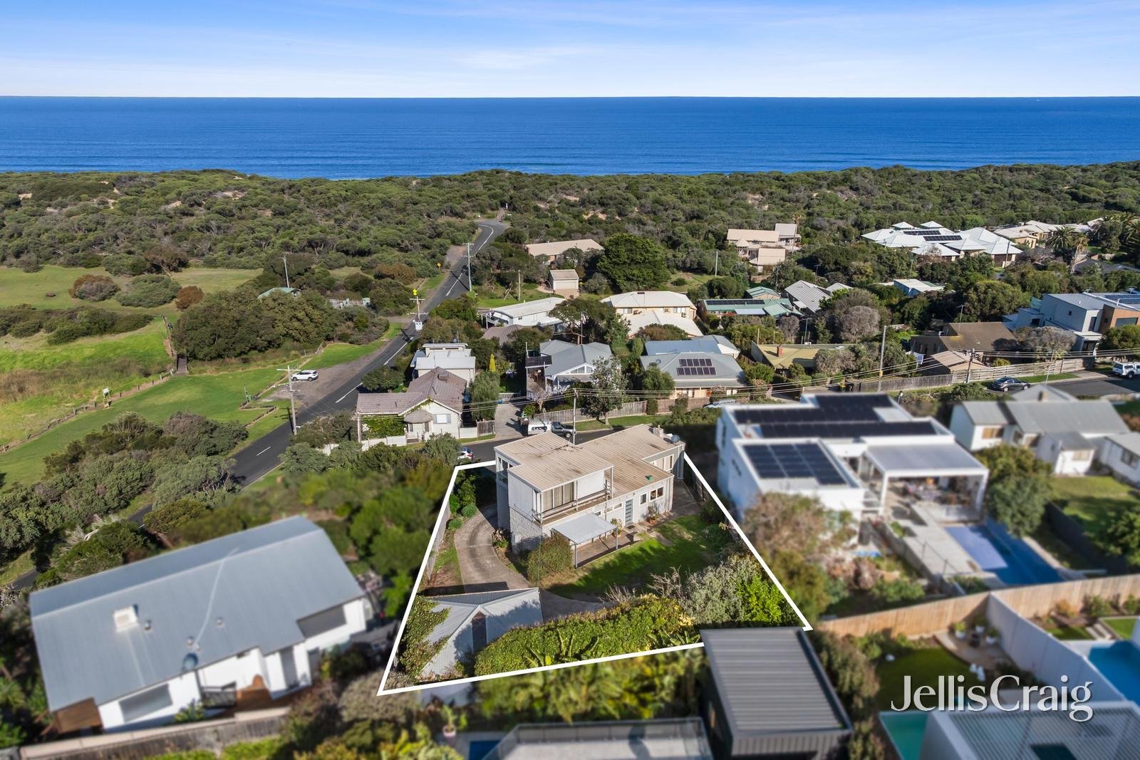 165 Dare Street, Ocean&nbsp;Grove image 3