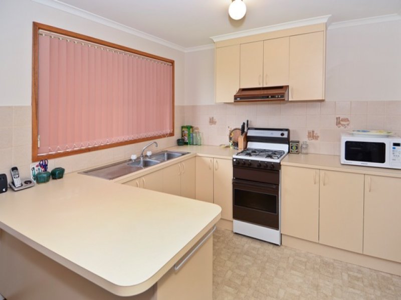 1/65 Gloucester Street, Grovedale image 4