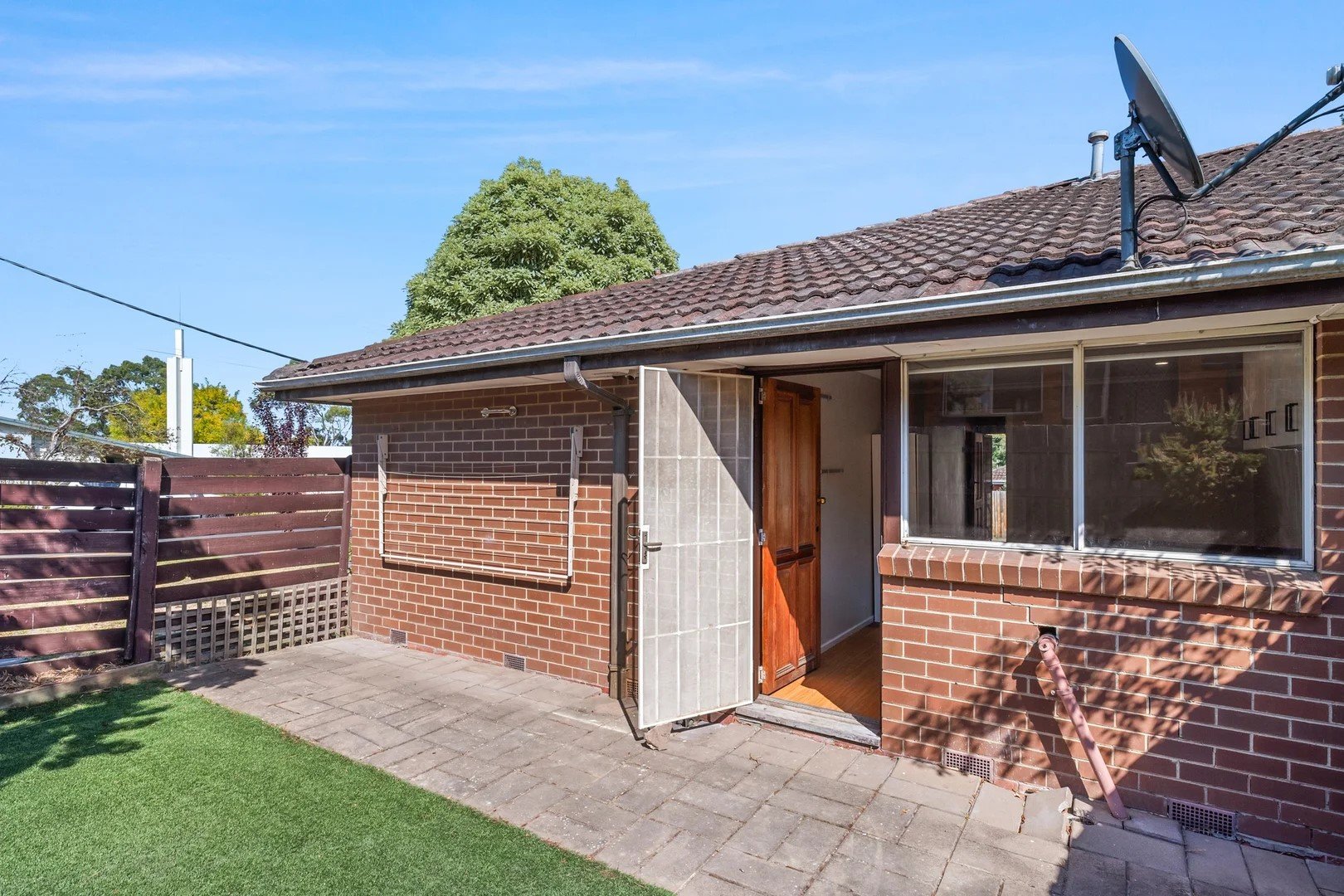 1/65 Hewish Road, Croydon image 8