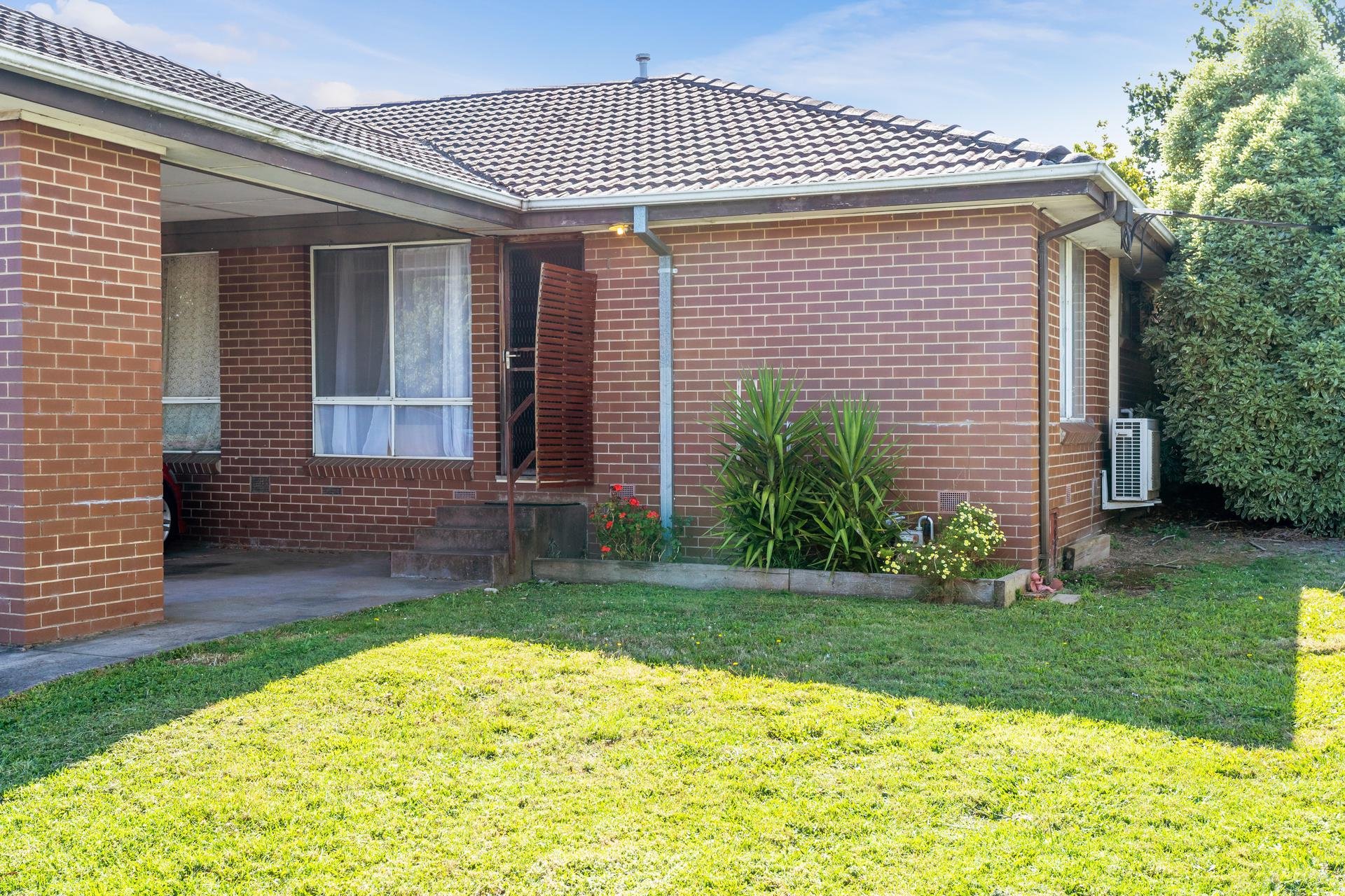 1/65 Hewish Road, Croydon image 9