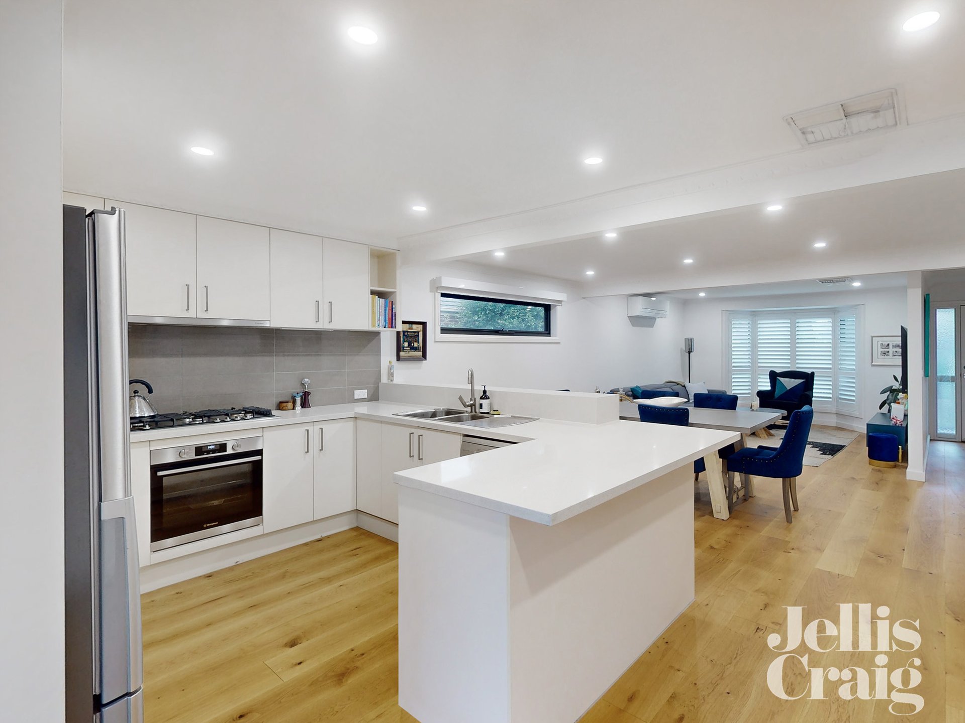 1/65 Mascoma Street, Strathmore image 4