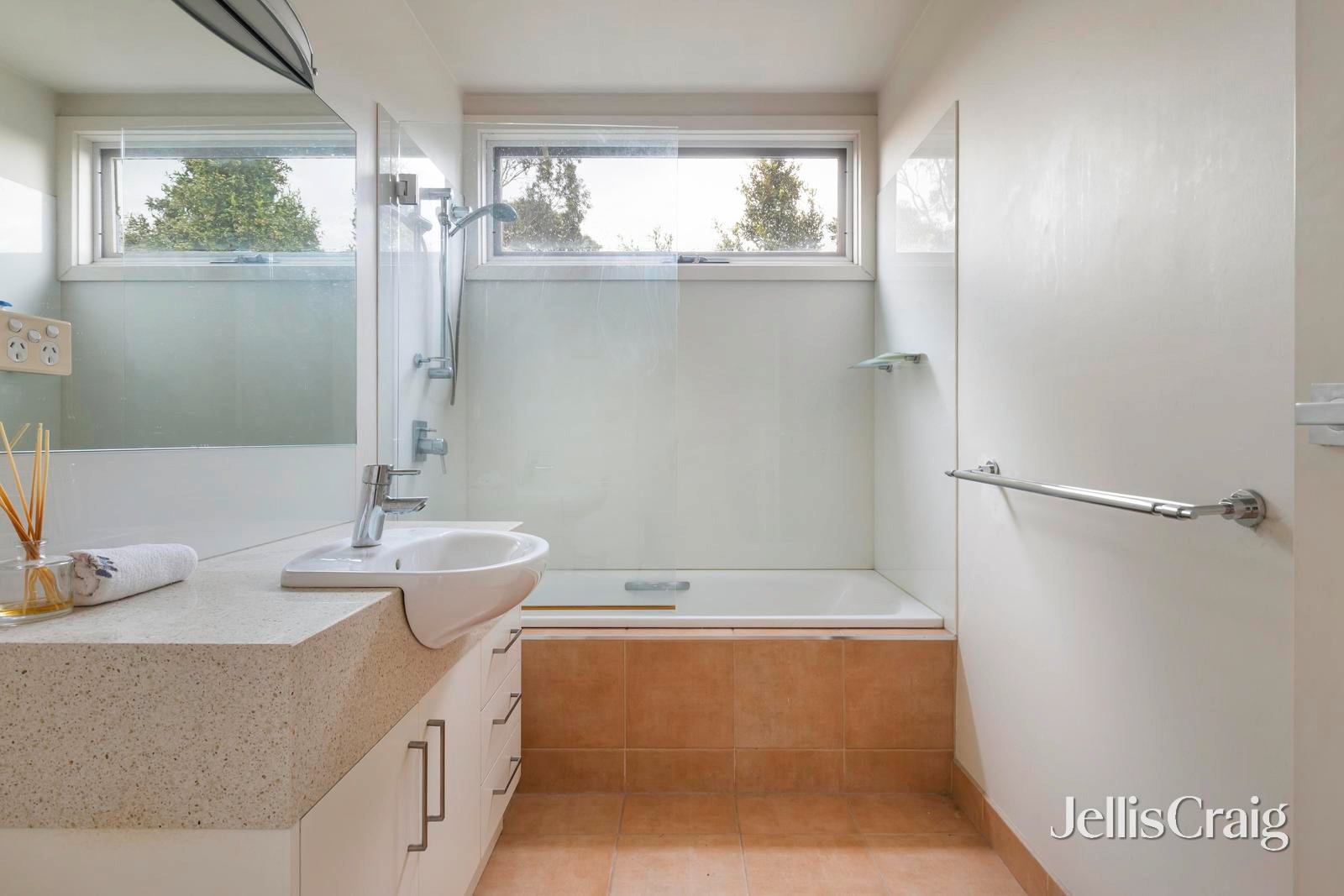 165 Waterdale Road, Ivanhoe image 18