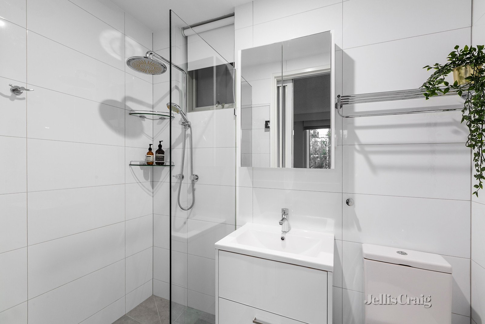 16/521-527 Royal Parade, Parkville image 11