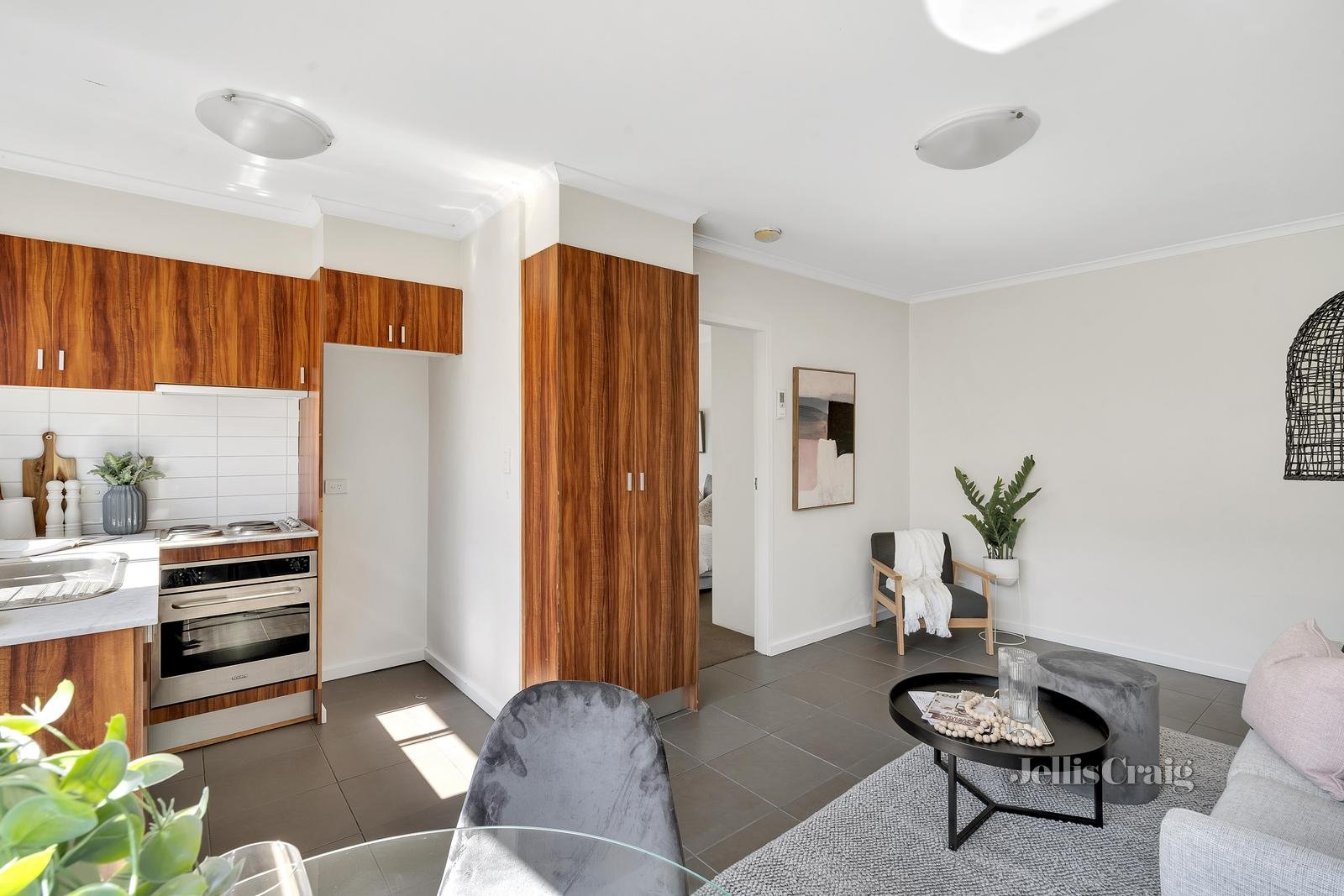 16/556 Moreland Road, Brunswick West image 3