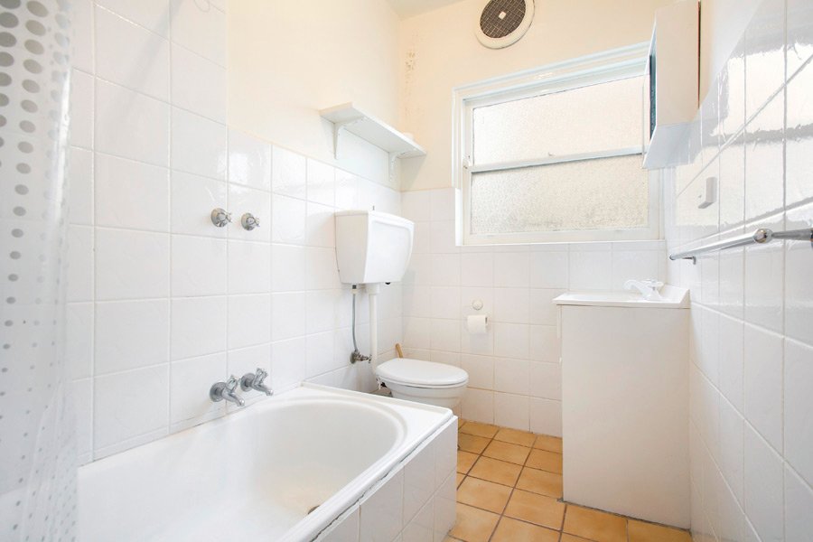 Property Gallery Thumbnail 4