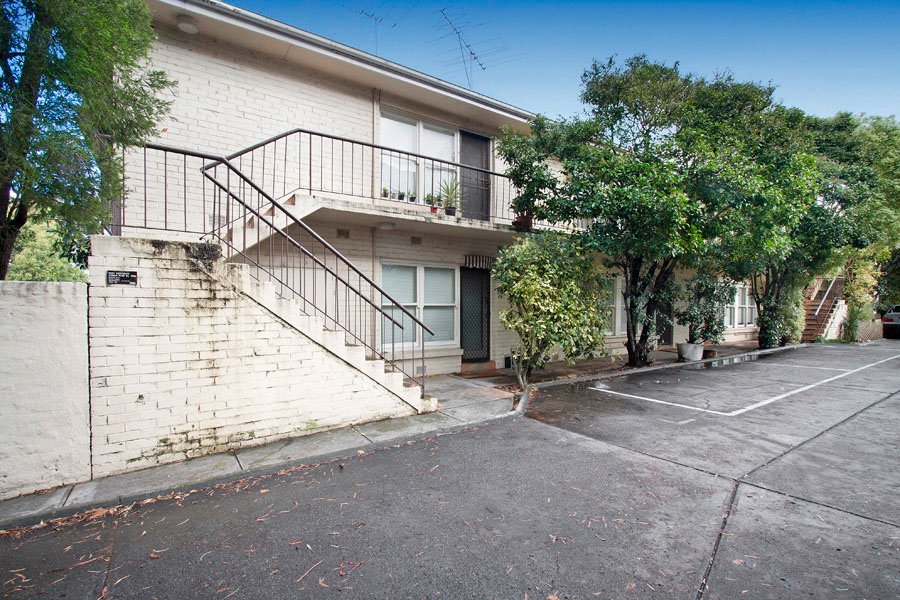 Property Gallery Thumbnail 6