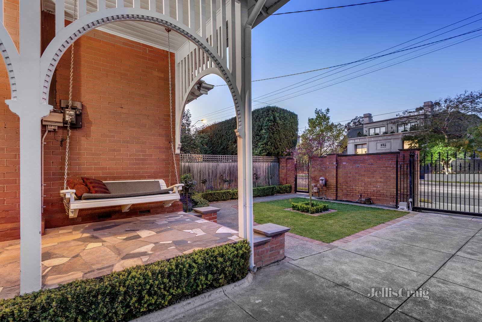 166 Cotham Road, Kew image 14