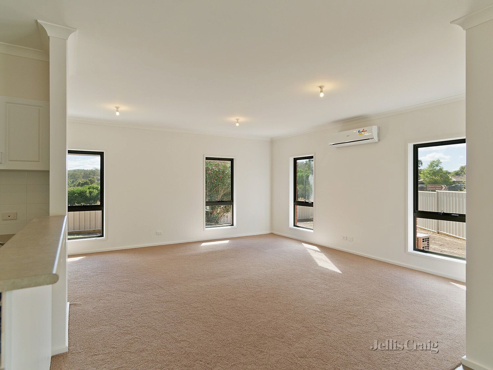 166 Duke Street, Castlemaine image 2