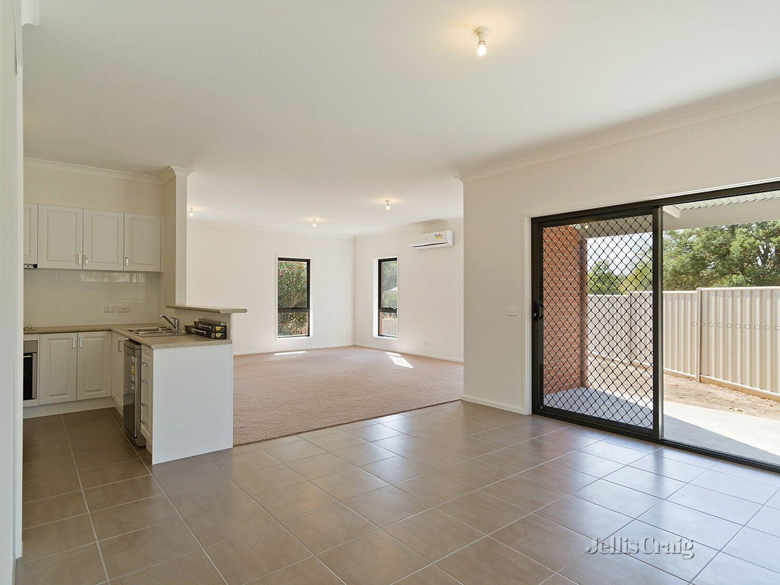 166 Duke Street, Castlemaine image 4