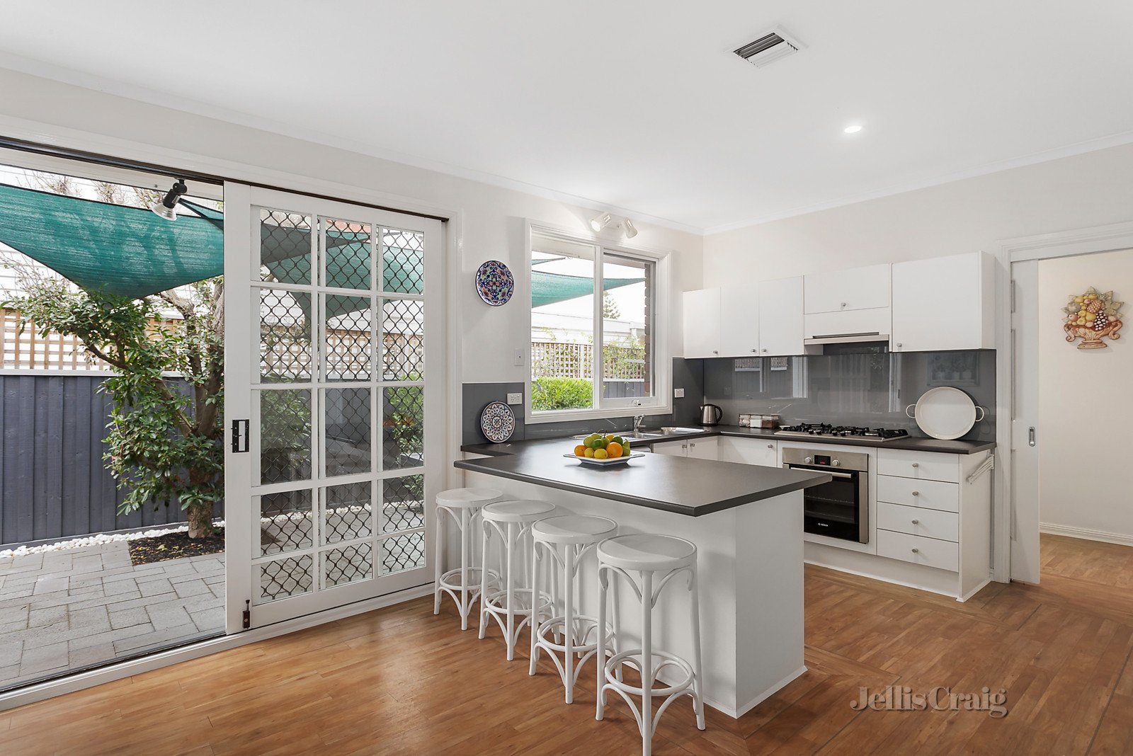1/66 Glen Iris Road, Glen Iris image 5