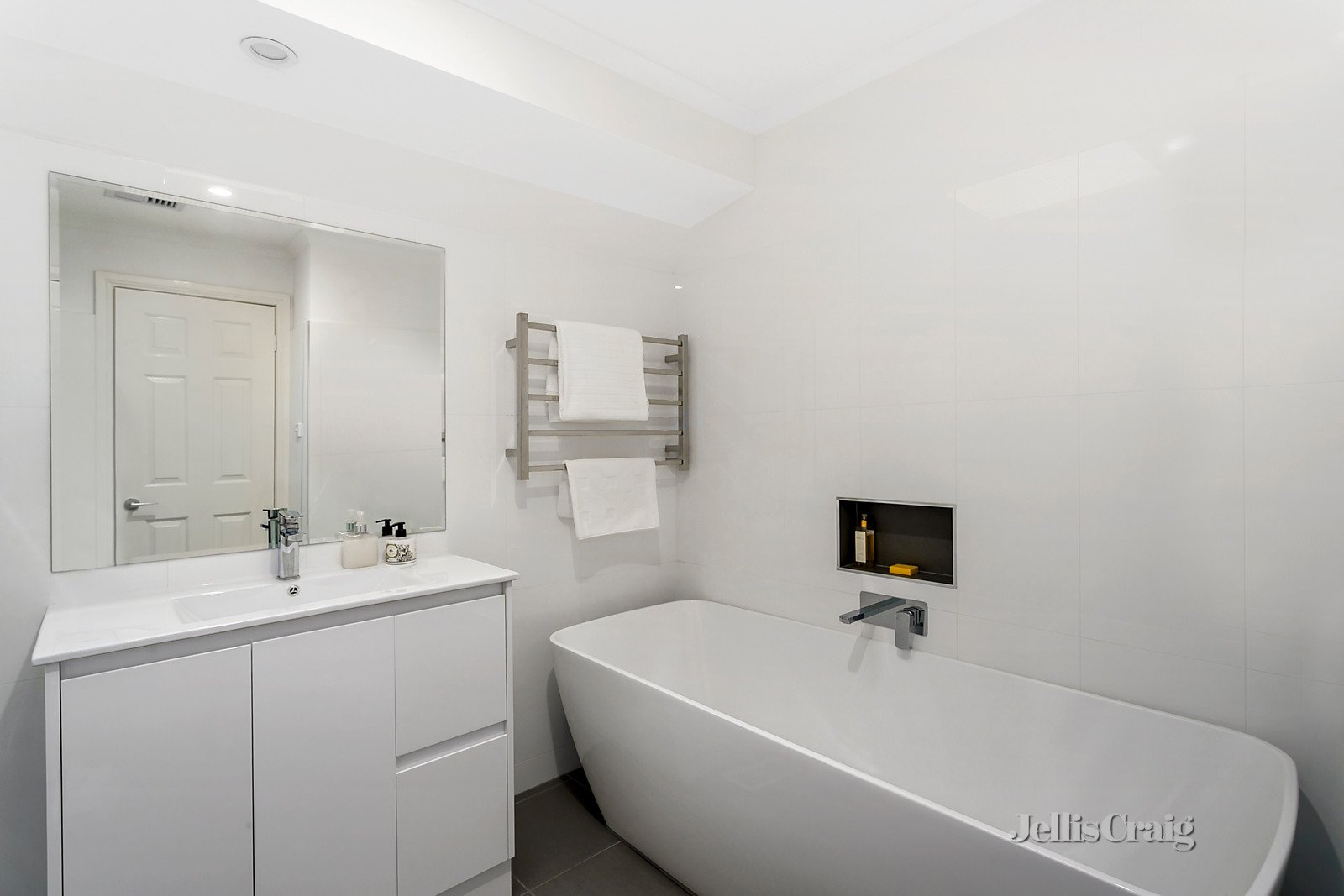 1/66 Glen Iris Road, Glen Iris image 8