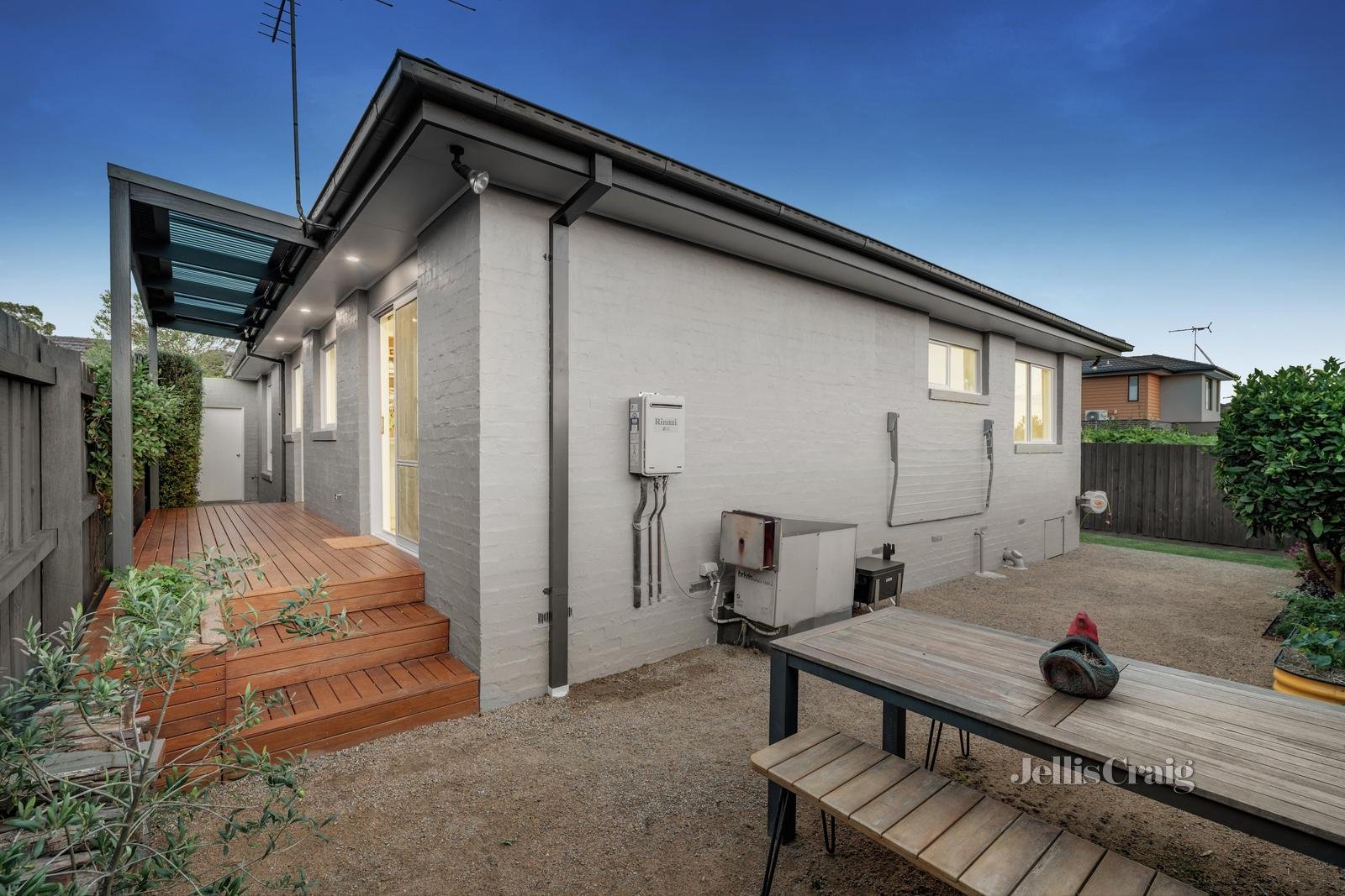 1/66 Mahoneys Road, Forest Hill image 11
