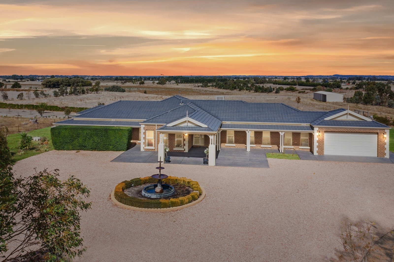 Property Gallery - Main Image
