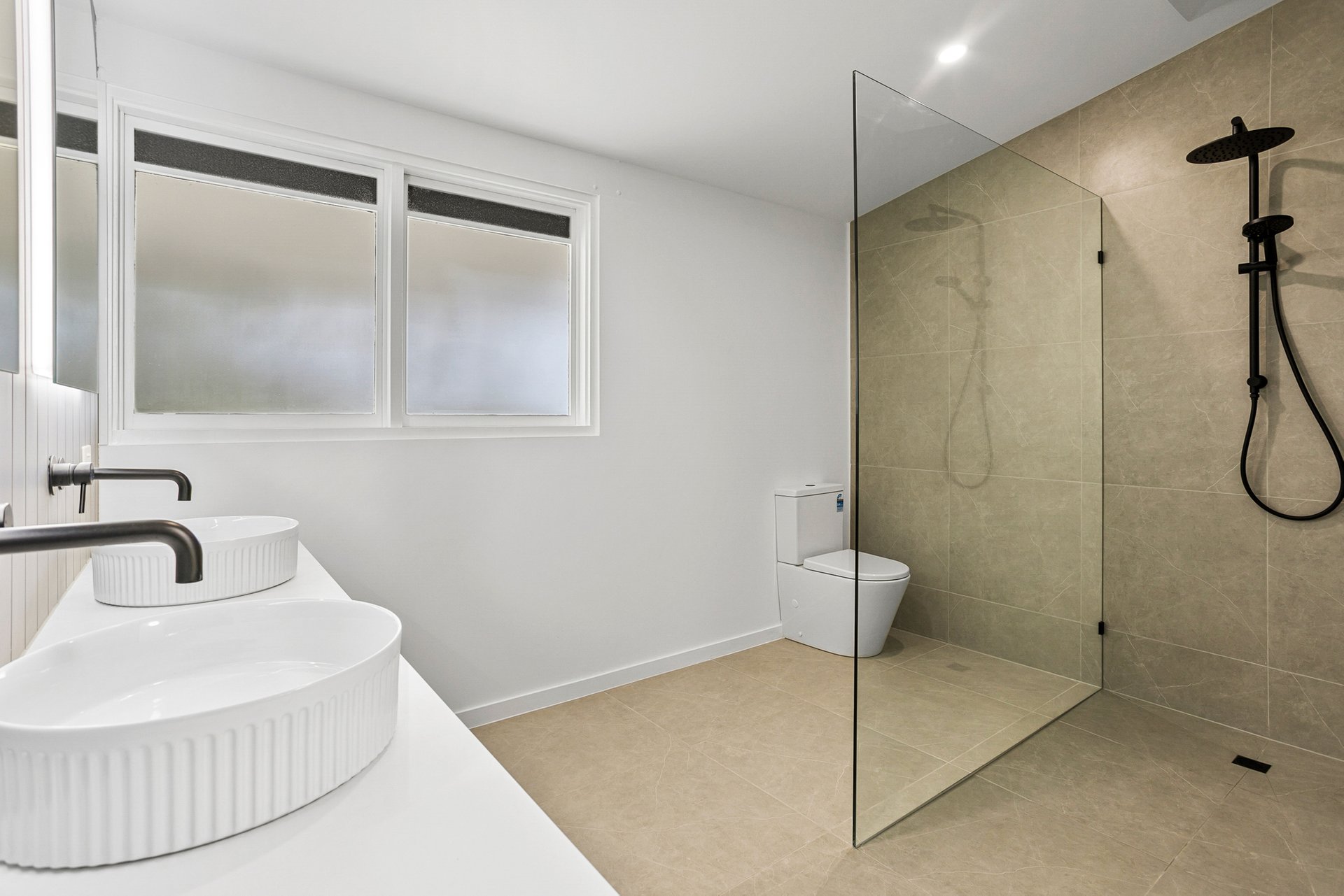 Property Gallery Thumbnail 12