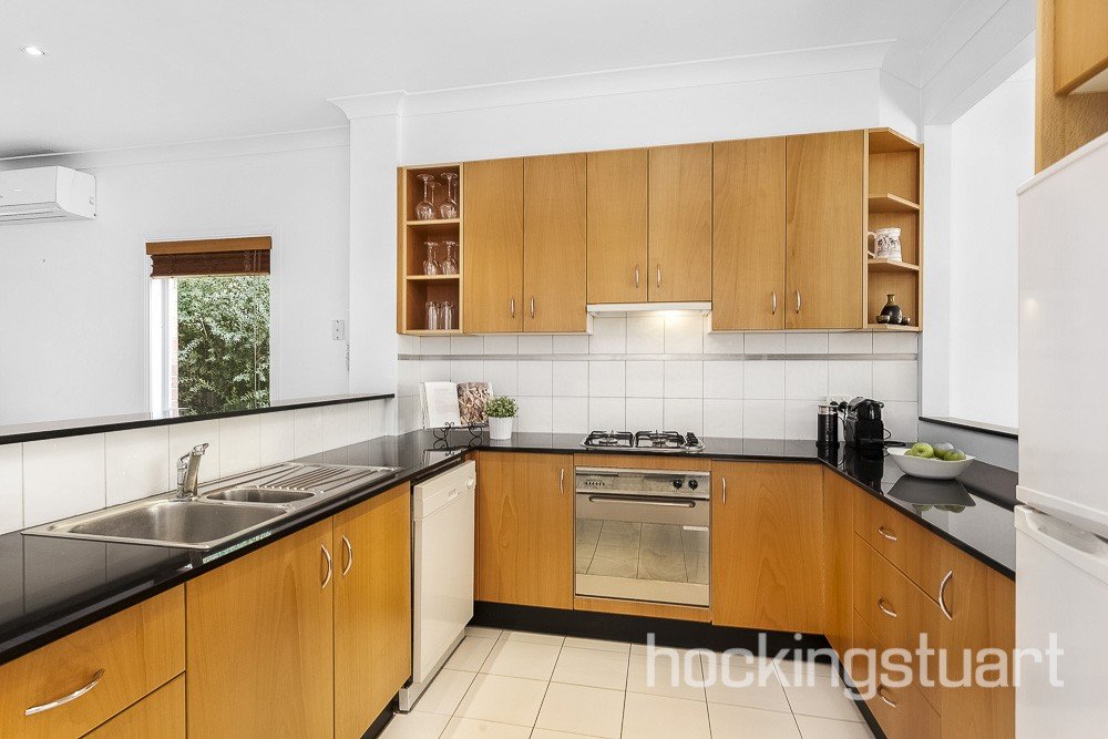 1/66 Melrose Street, Mont Albert North image 5