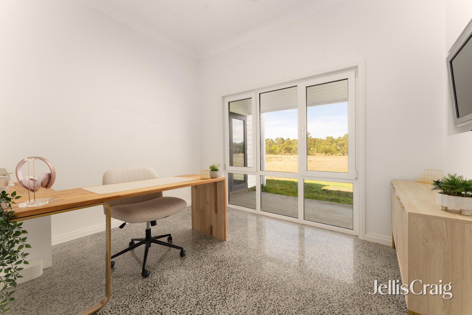 166 Millers Road, Invermay image 30