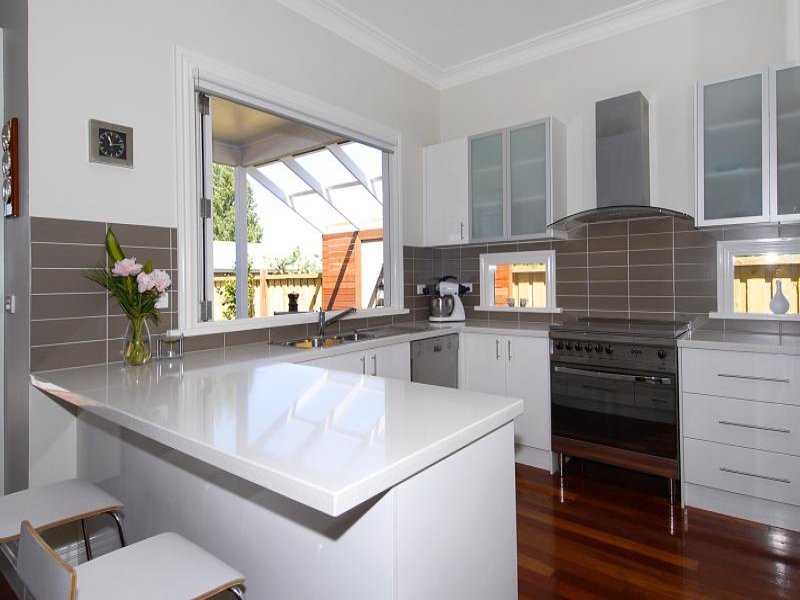 166 Verner Street, East Geelong image 2