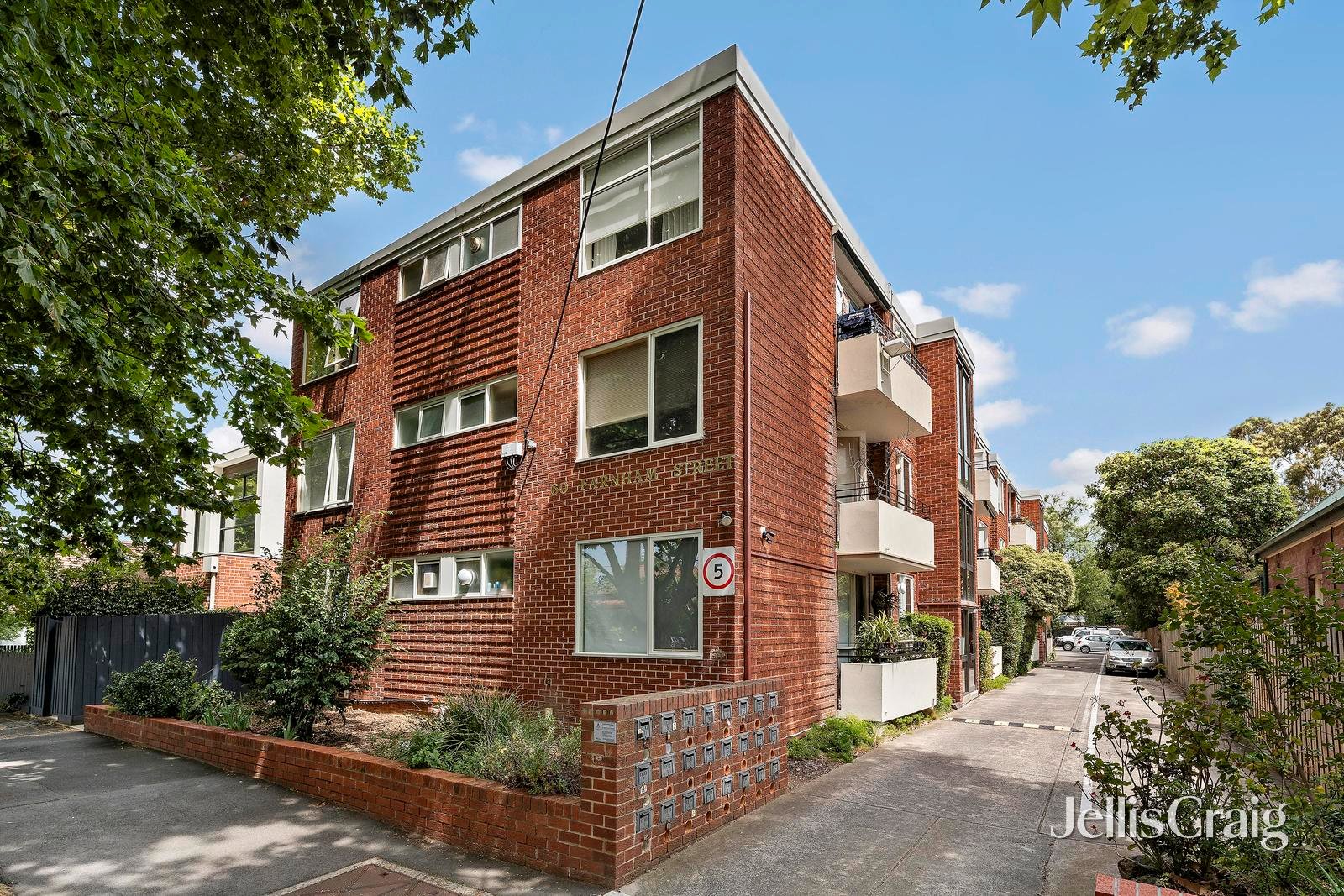 16/60 Farnham Street, Flemington image 8