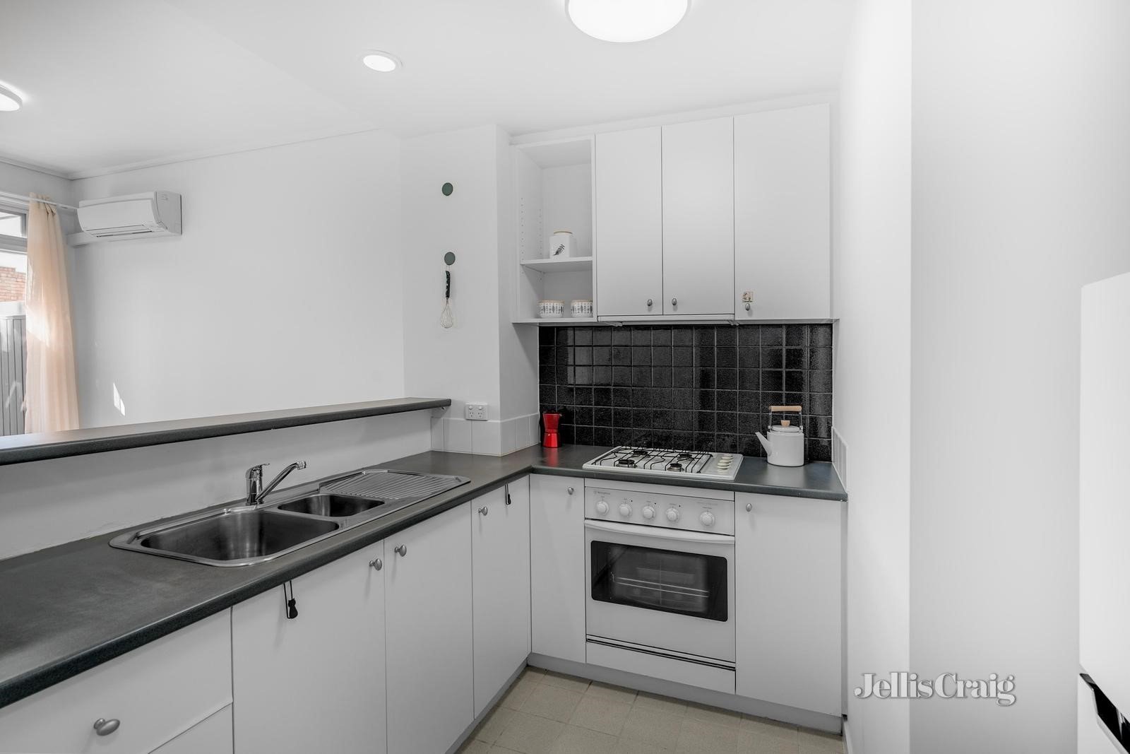16/65-69 Riversdale Road, Hawthorn image 4