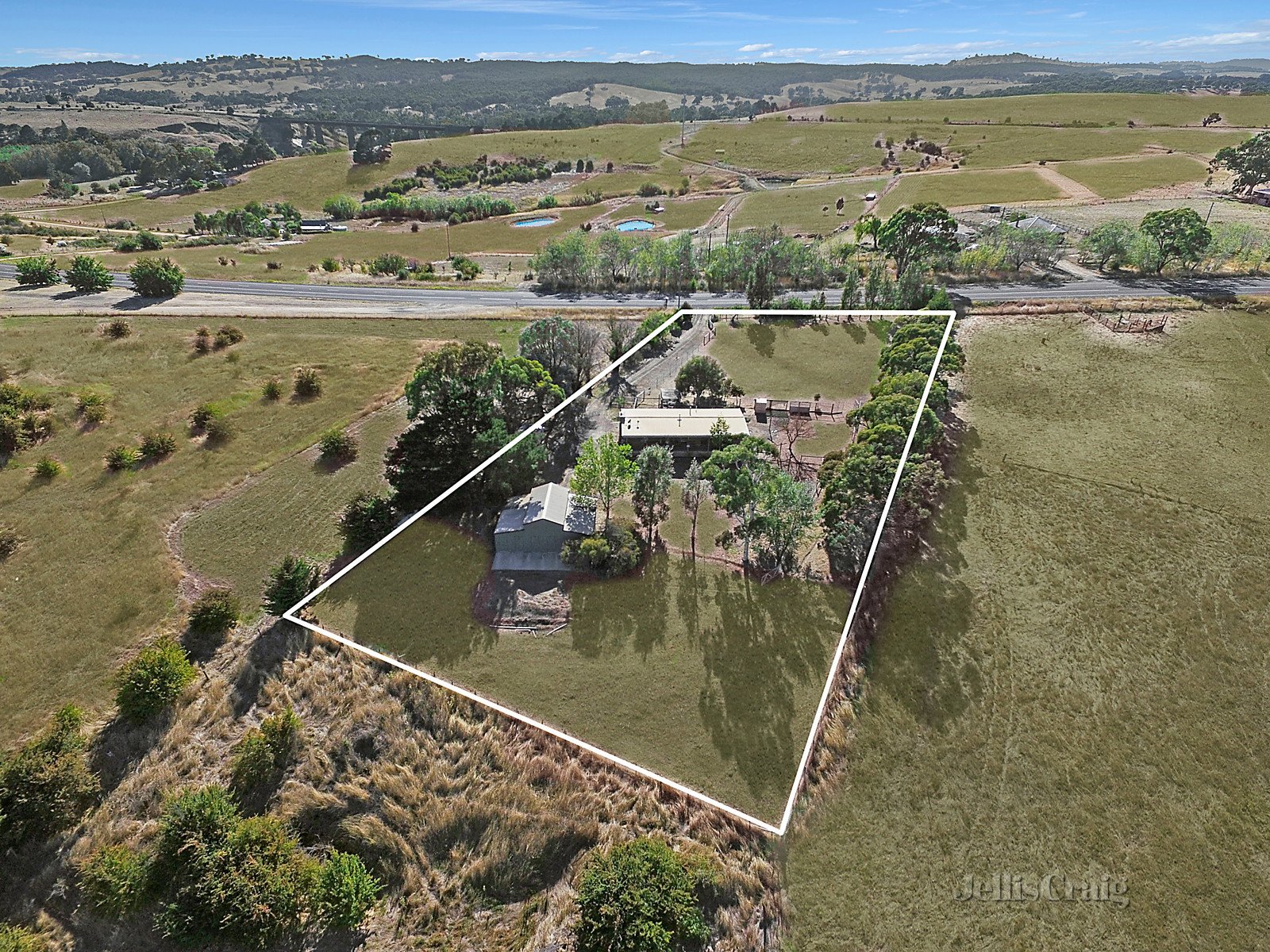 1667 Calder Highway, Taradale image 11