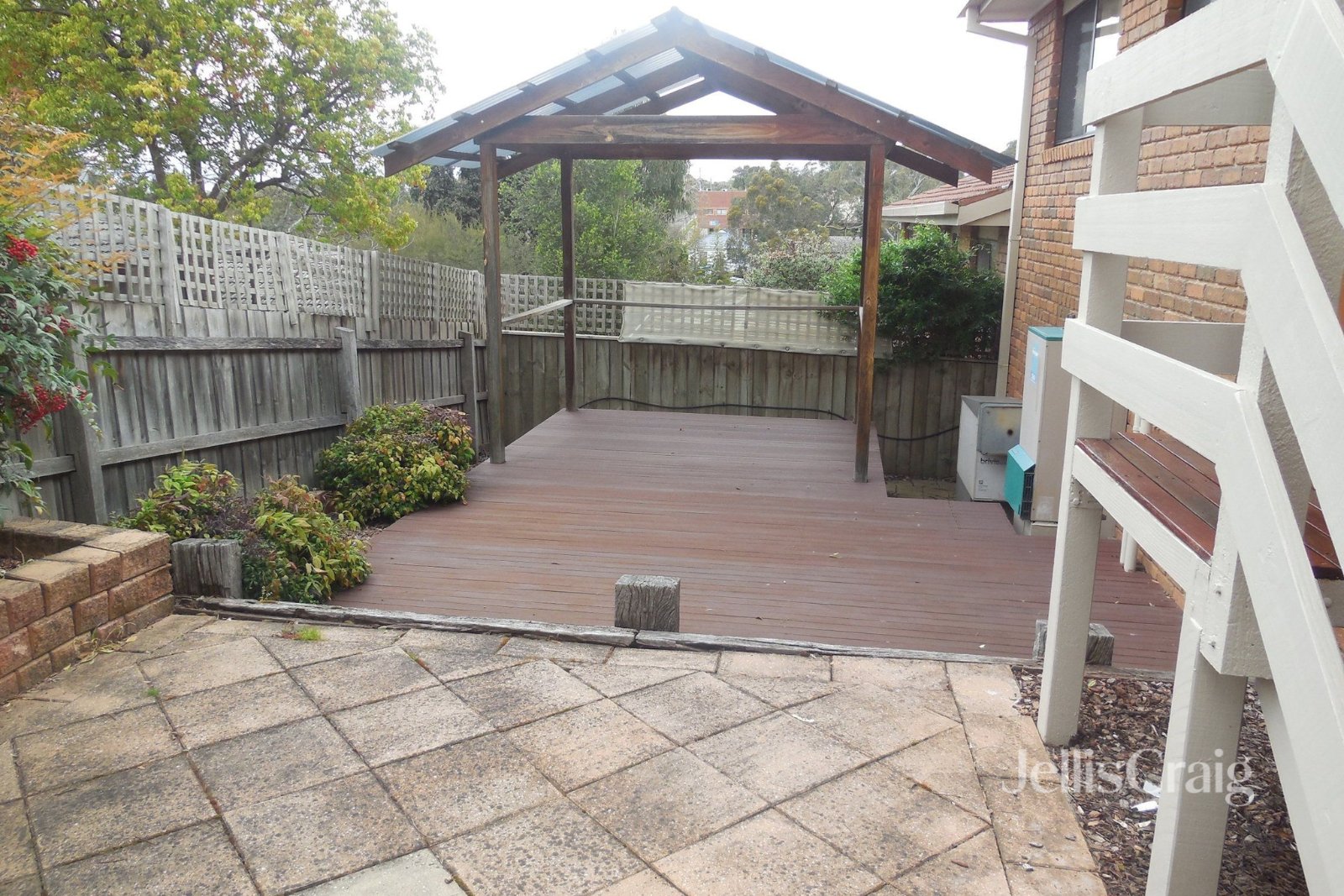 1/67 Nell Street, Greensborough image 6