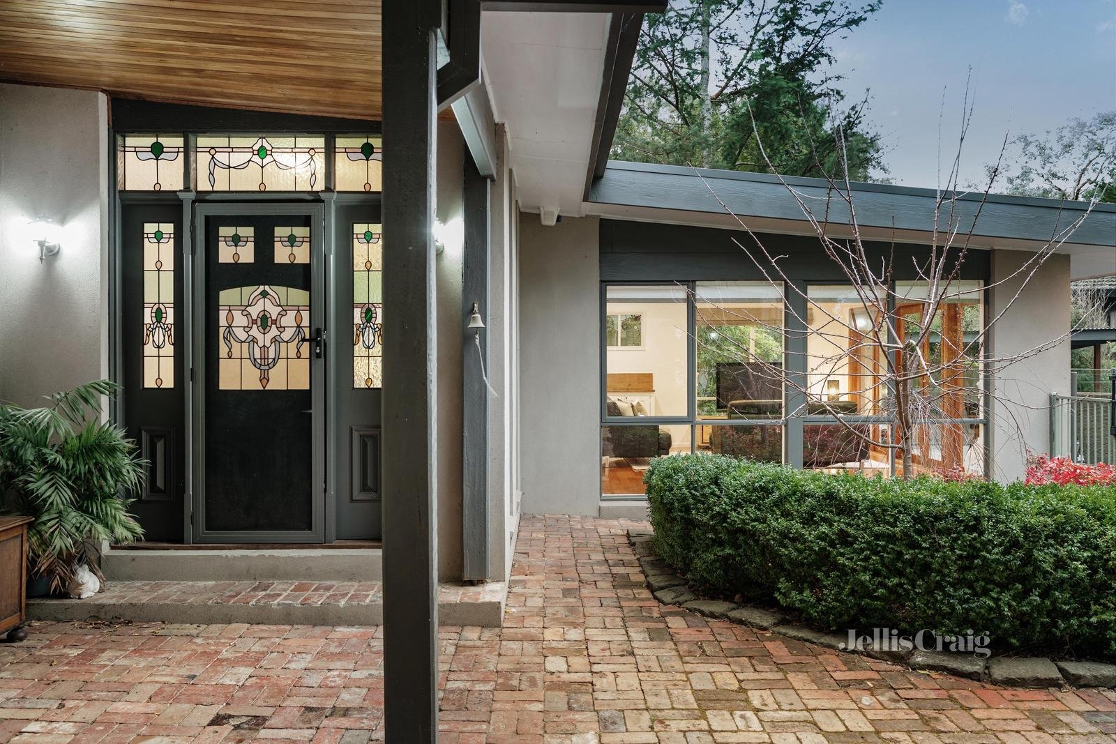 167 Ryans Road, Eltham North image 3