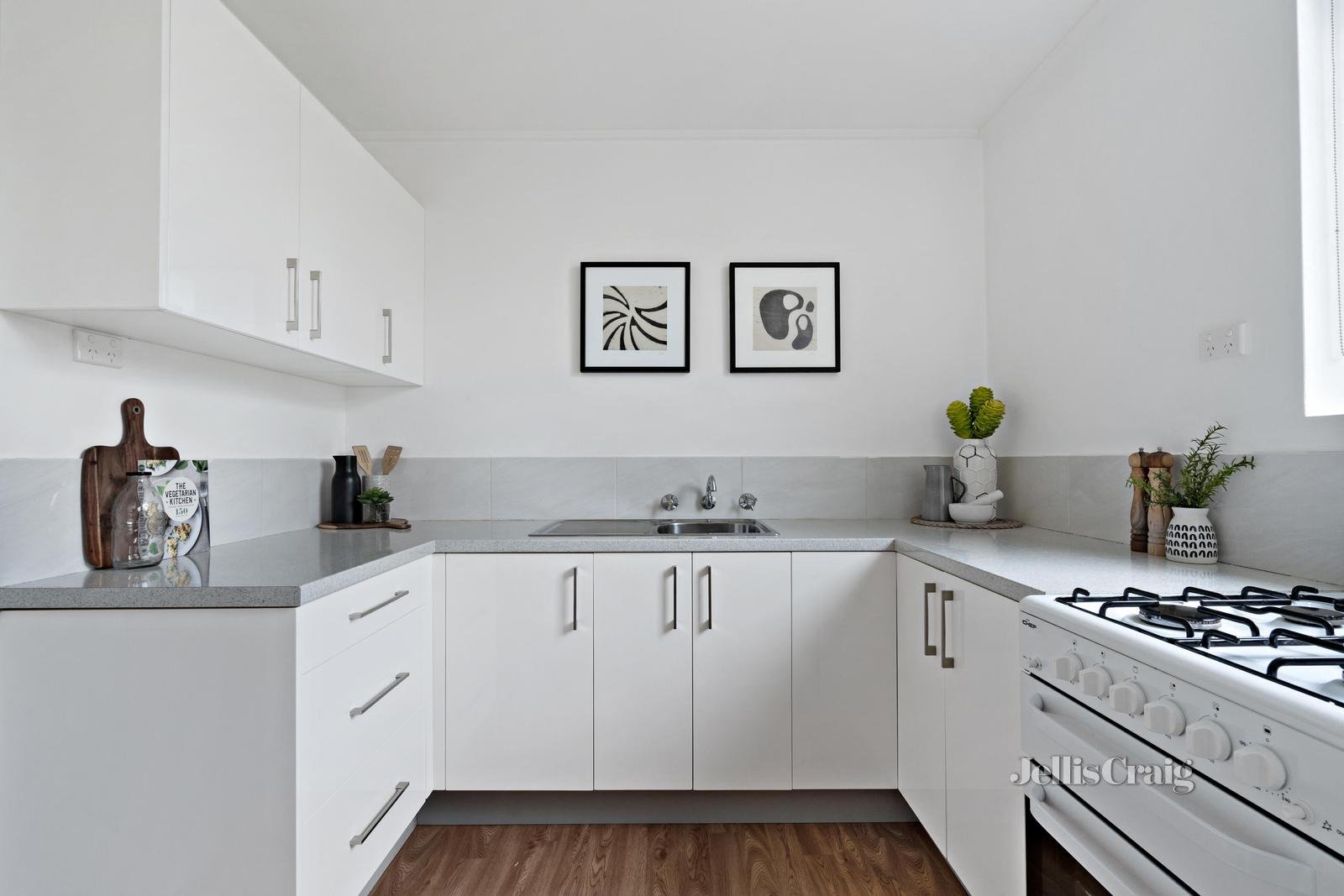 16/70 O'shanassy Street, North Melbourne image 5