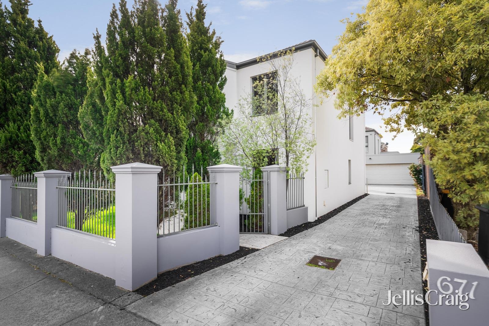 1/671 High Street Road Road, Glen Waverley image 2