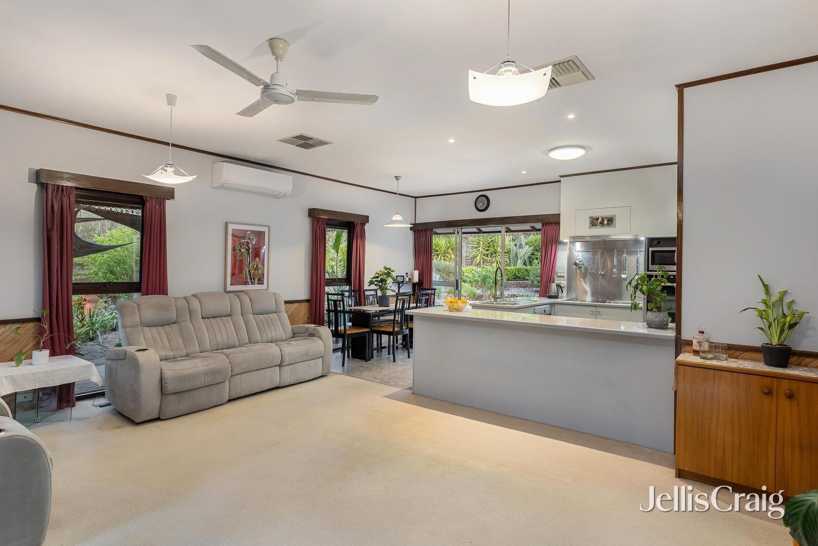 1672 Eltham-Yarra Glen Road, Christmas Hills image 3