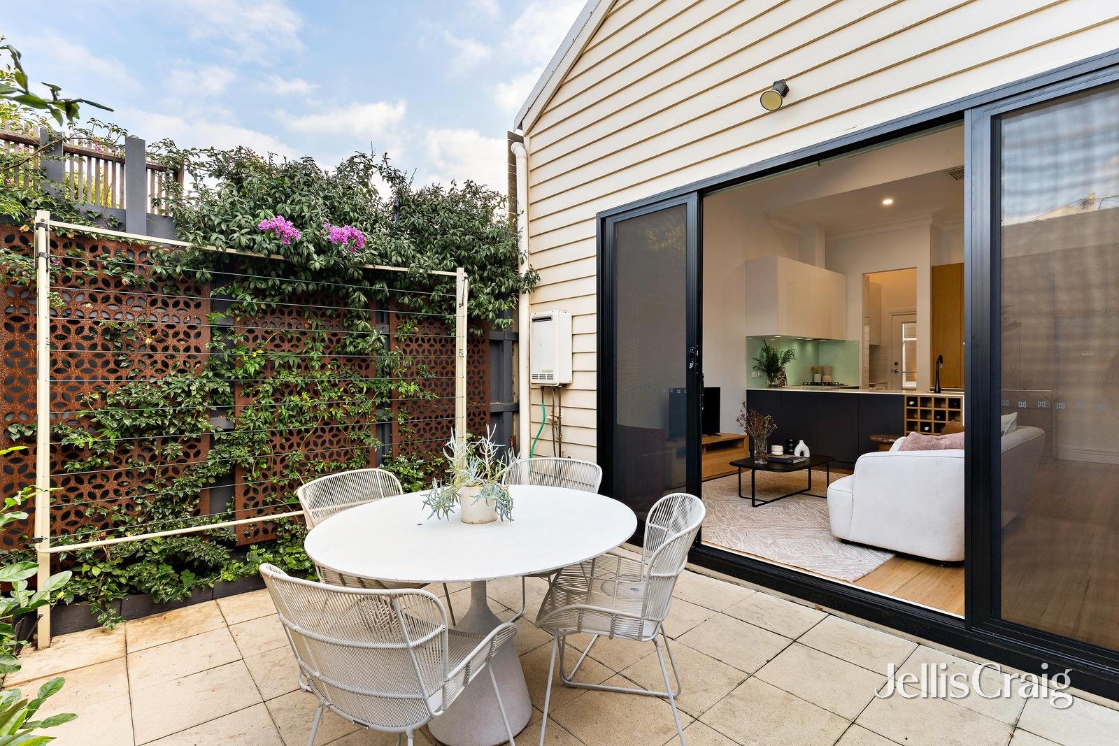 168 Albert Street, Port&nbsp;Melbourne image 2