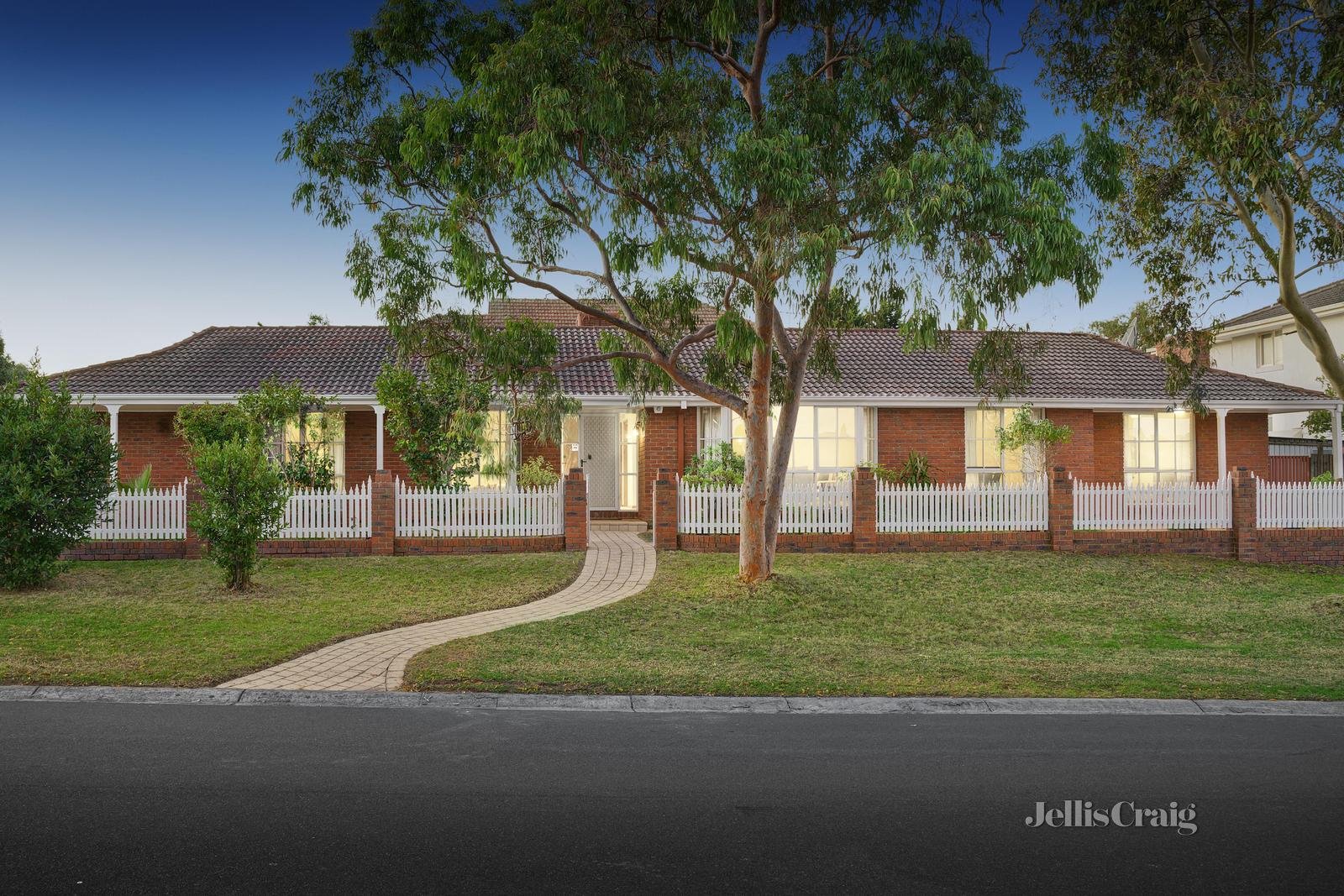 168 Andersons Creek Road, Doncaster East image 1