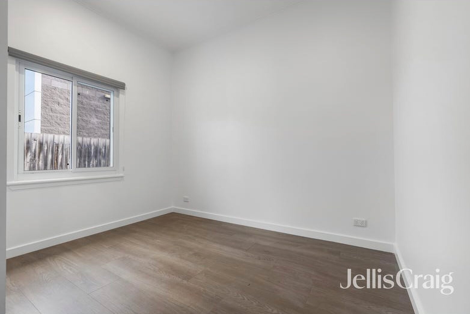 1/68 Balcombe Road, Mentone image 5