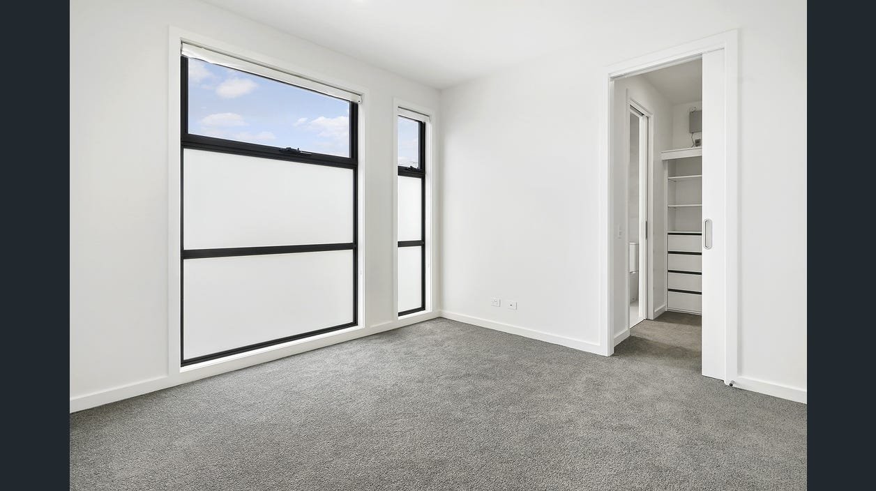 1/68 Barkly Street, Mordialloc image 7