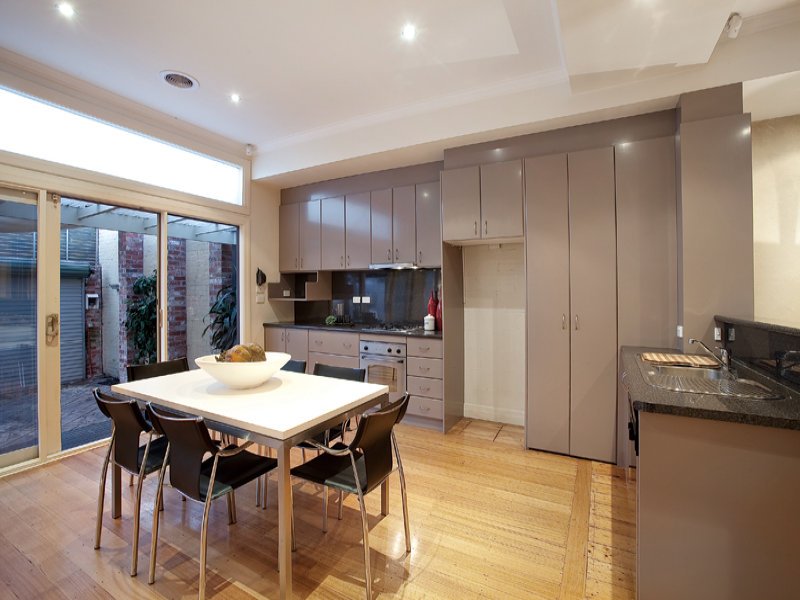 168 Evans Street, Port Melbourne image 8